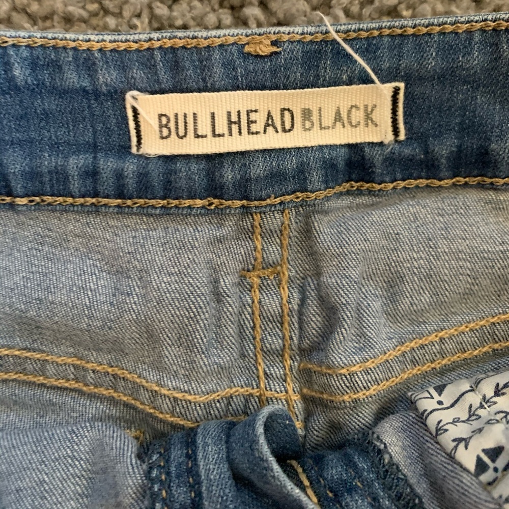 Bullhead jean shorts - Picture 2 of 5